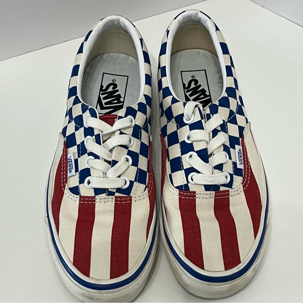 Vans Y2K Style 95 Off The Wall Sneakers size 6 Men’s 7.5 women’s Red/White/Blue